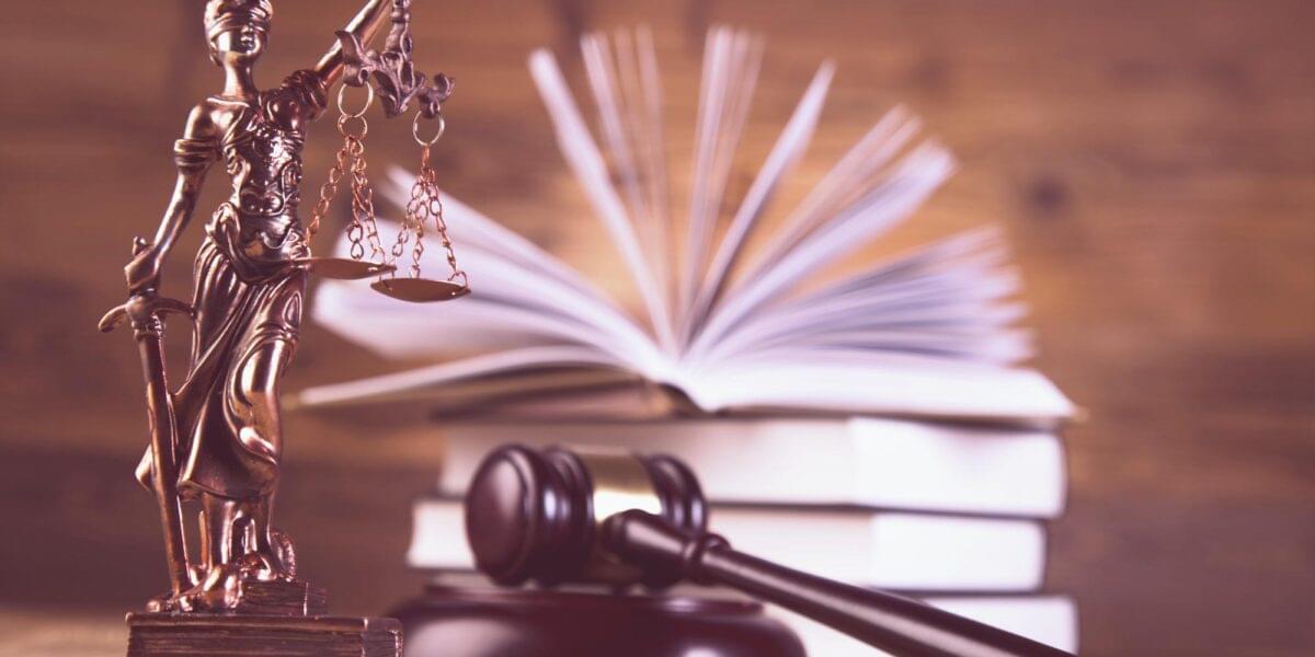 قـرار رئيـس مجلـس الـوزراء رقـم 1 لسنـة 2022 بإصدار اللائحة التنفيذية لشروط شغل الوظائف أو الاستمرار فيها