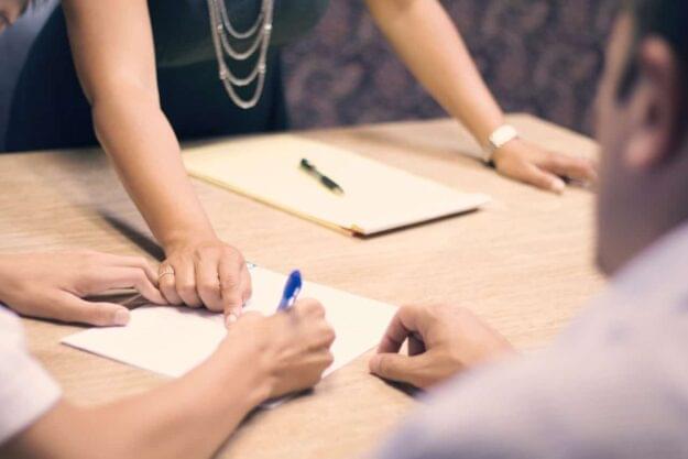مشاهرة عقدالايجار