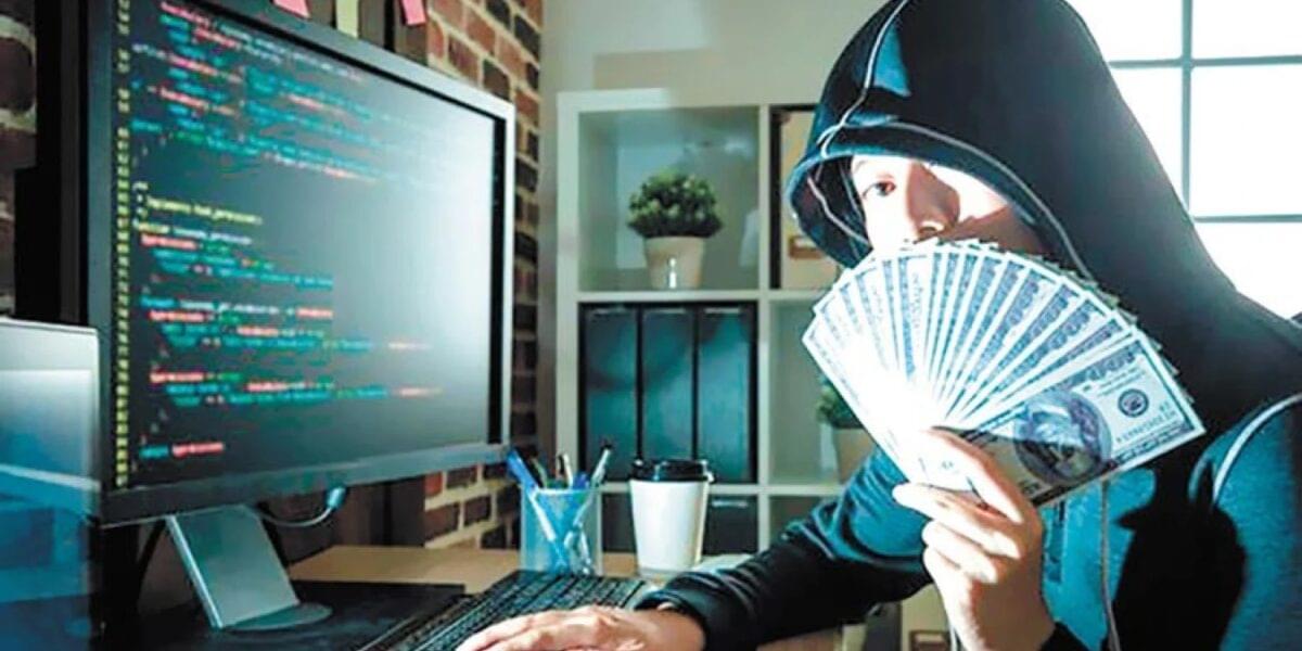 الابتزاز الإلكتروني وعقوبته وكيفية تتبعه والتصرف معه قانوناً